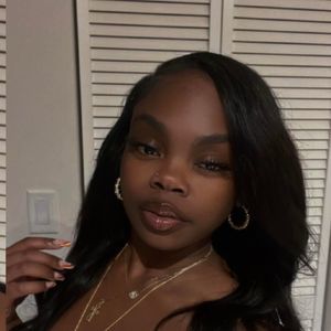 Meet your Posher, Dallyse